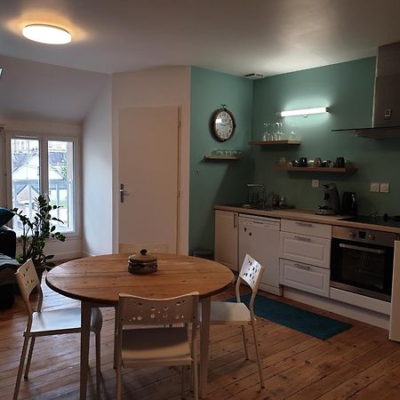 L 'Appartement Du Rocher Château-du-Loir Екстериор снимка