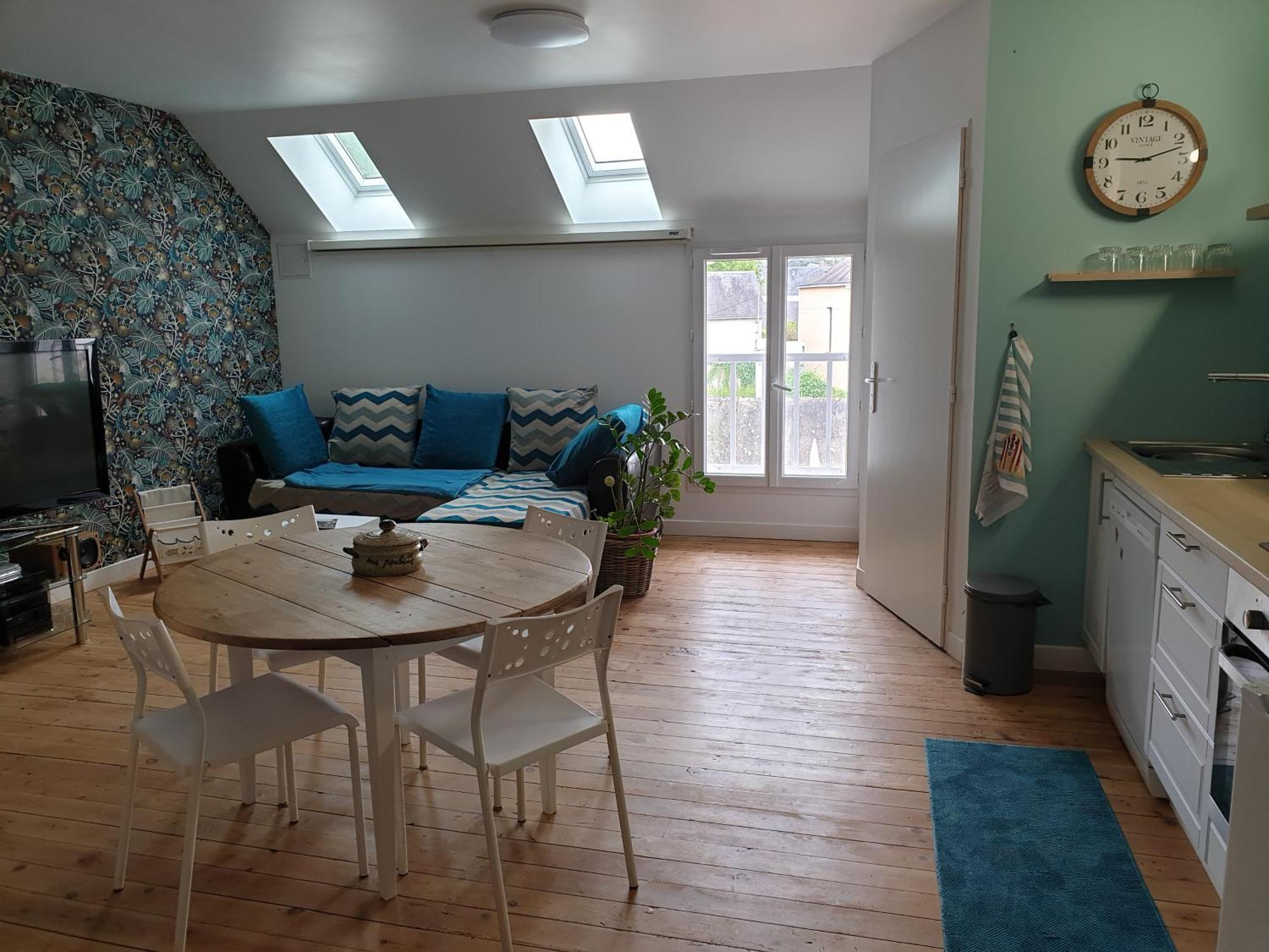 L 'Appartement Du Rocher Château-du-Loir Екстериор снимка